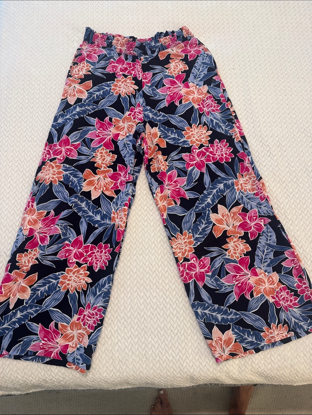 Roxy Tropical Floral Wide-Leg Pants in Navy, Pink & Coral